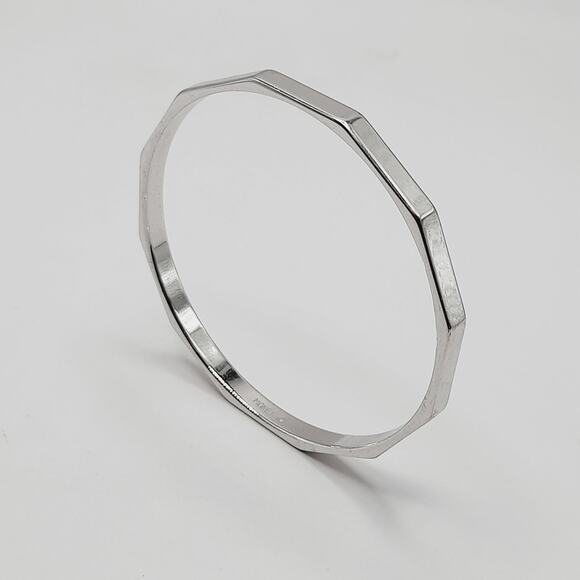 Vintage Monet Silver Tone Faceted Bangle Bracelet Signed Designer - Picture 8 of 9